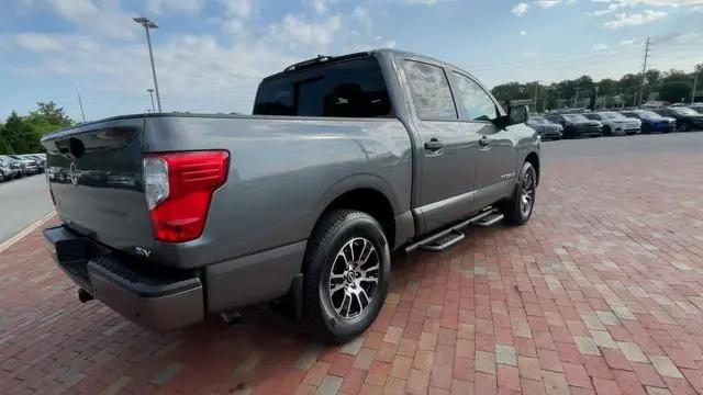 2023 Nissan Titan Crew Cab SV 4x2