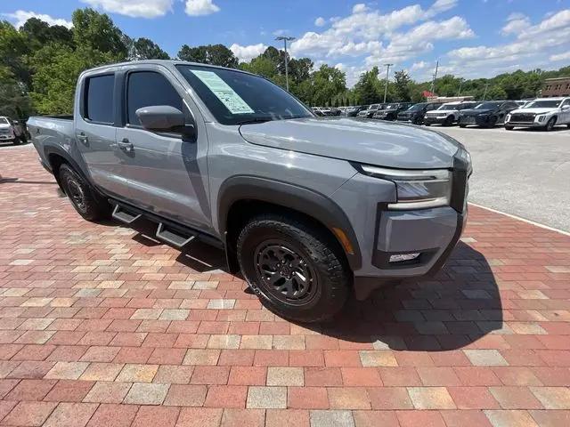 2025 Nissan Frontier Crew Cab PRO-X 4x2