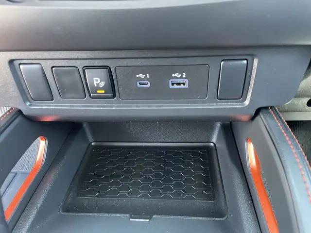 2025 Nissan Frontier Crew Cab PRO-X 4x2