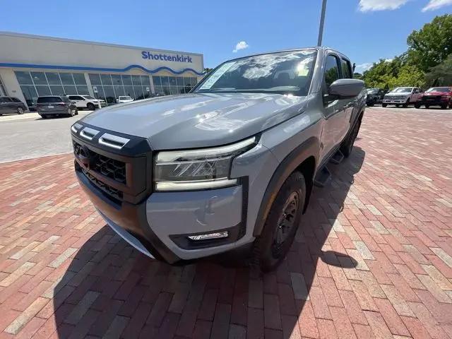 2025 Nissan Frontier Crew Cab PRO-X 4x2