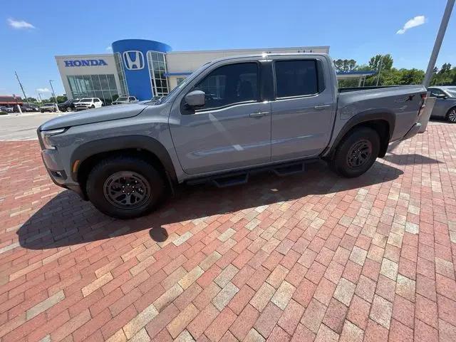 2025 Nissan Frontier Crew Cab PRO-X 4x2