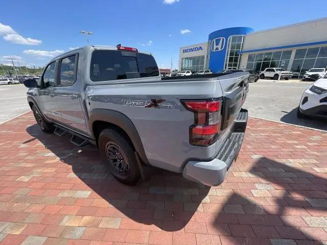 2025 Nissan Frontier Crew Cab PRO-X 4x2