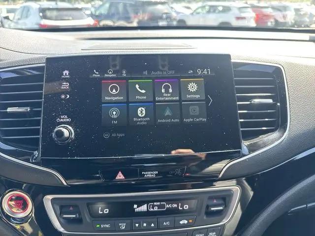 2022 Honda Pilot AWD Black Edition