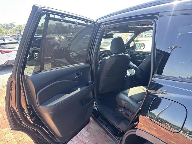 2022 Honda Pilot AWD Black Edition