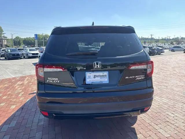 2022 Honda Pilot AWD Black Edition
