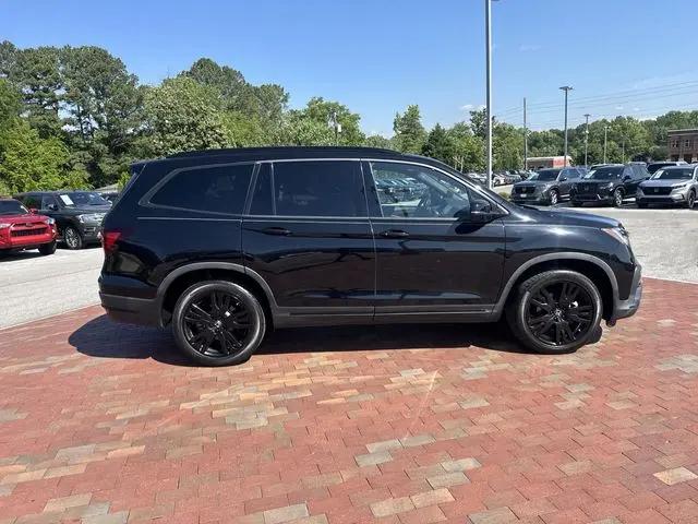 2022 Honda Pilot AWD Black Edition