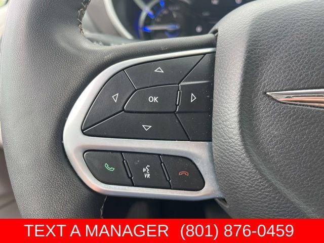 2024 Chrysler Pacifica Hybrid Select