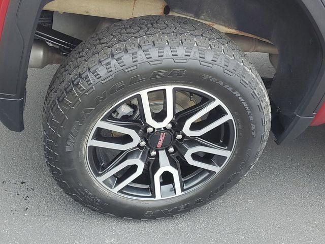 2023 GMC Sierra 1500 4WD Crew Cab Short Box AT4