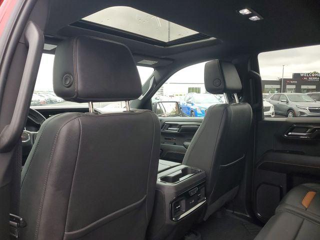 2023 GMC Sierra 1500 4WD Crew Cab Short Box AT4