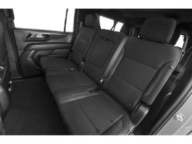 2026 Chevrolet Suburban LS, 4WD