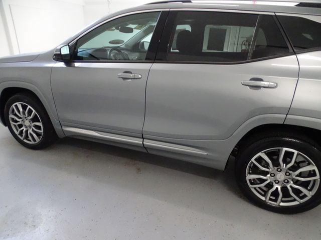 2023 GMC Terrain AWD Denali