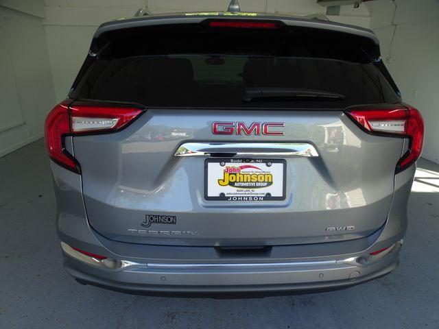 2023 GMC Terrain AWD Denali