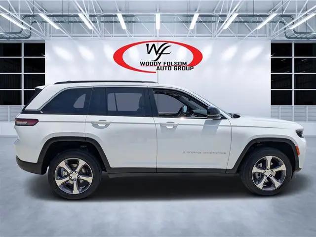 2026 Jeep Grand Cherokee Limited 4x2