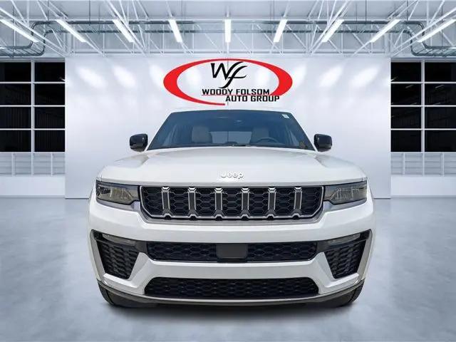 2026 Jeep Grand Cherokee Limited 4x2