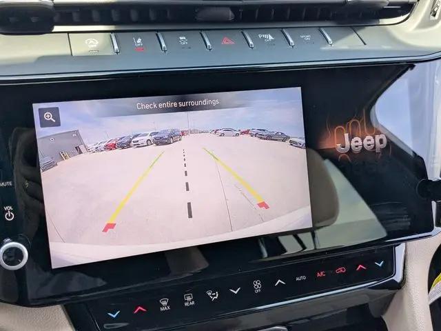 2026 Jeep Grand Cherokee Limited 4x2