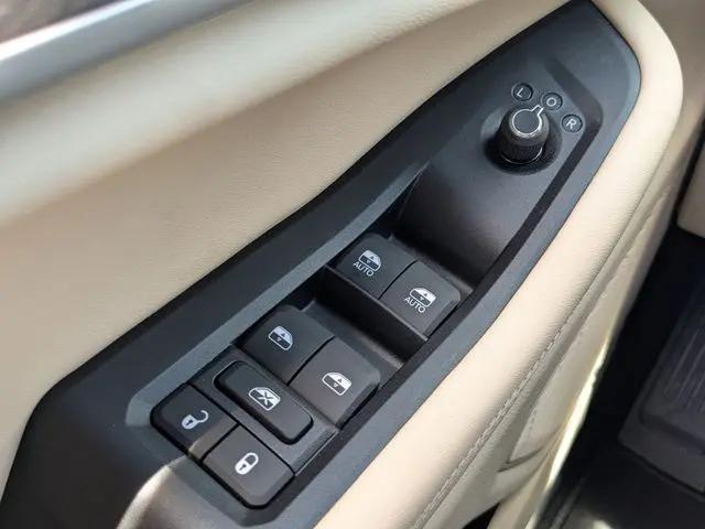 2026 Jeep Grand Cherokee Limited 4x2