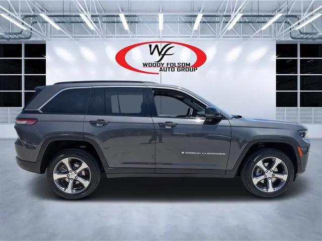2026 Jeep Grand Cherokee Limited 4x2