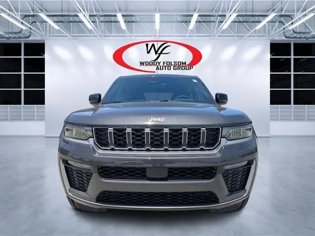 2026 Jeep Grand Cherokee Limited 4x2