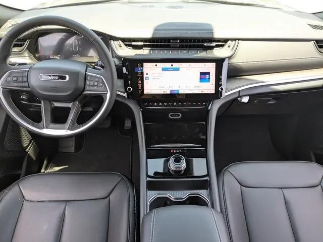 2026 Jeep Grand Cherokee Limited 4x2
