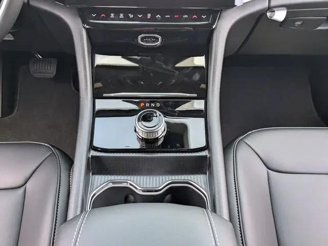 2026 Jeep Grand Cherokee Limited 4x2