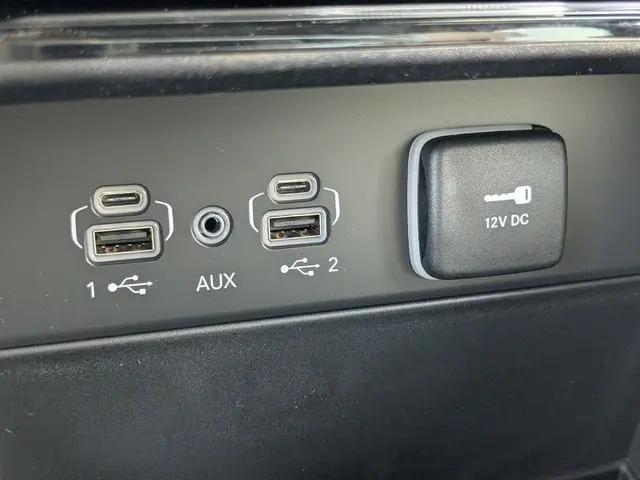 2026 Jeep Grand Cherokee Limited 4x2