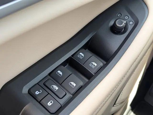2026 Jeep Grand Cherokee Limited 4x2
