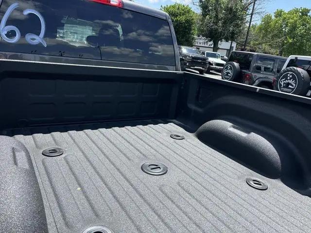 2026 Ram 3500 Big Horn Crew Cab 4x4 64 Box