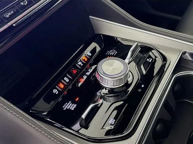 2026 Jeep Grand Wagoneer Limited Altitude 4x4
