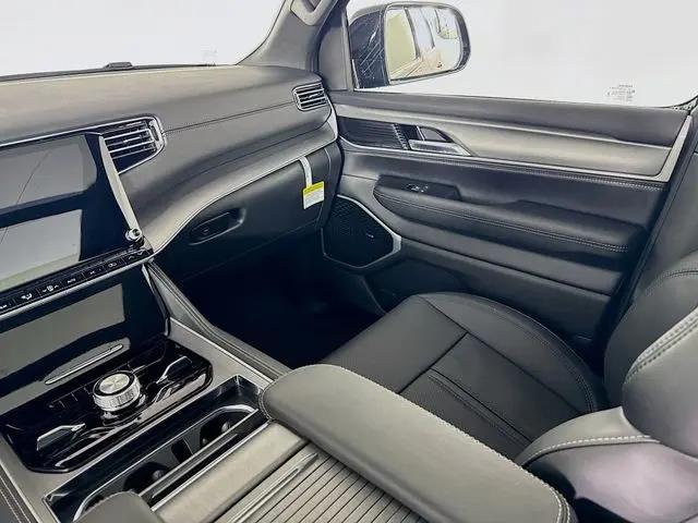 2026 Jeep Grand Wagoneer Limited Altitude 4x4