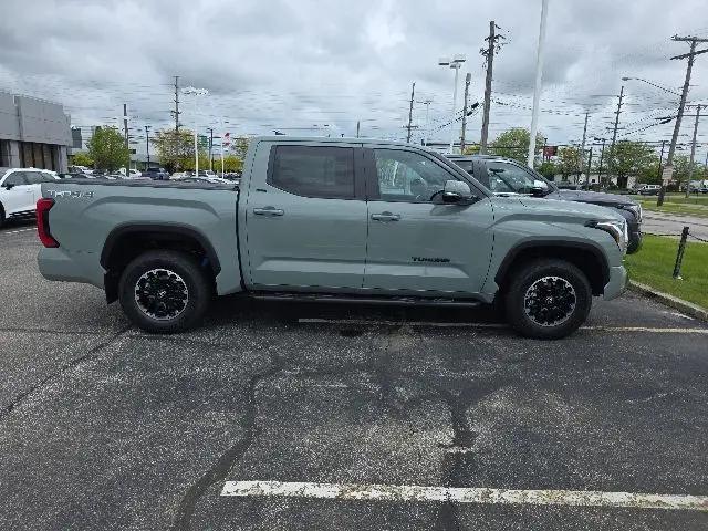2026 Toyota Tundra SR5 CrewMax 5.5' Bed