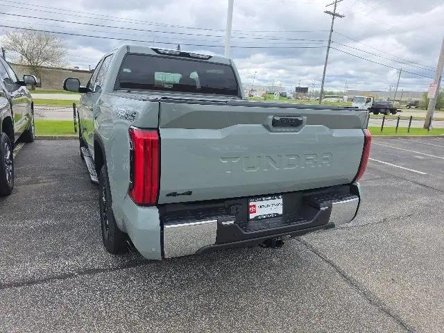 2026 Toyota Tundra SR5 CrewMax 5.5' Bed