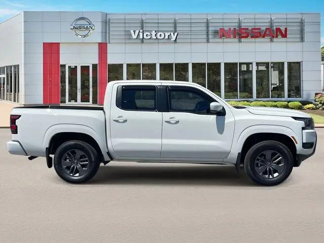 2025 Nissan Frontier Crew Cab SV 4x4