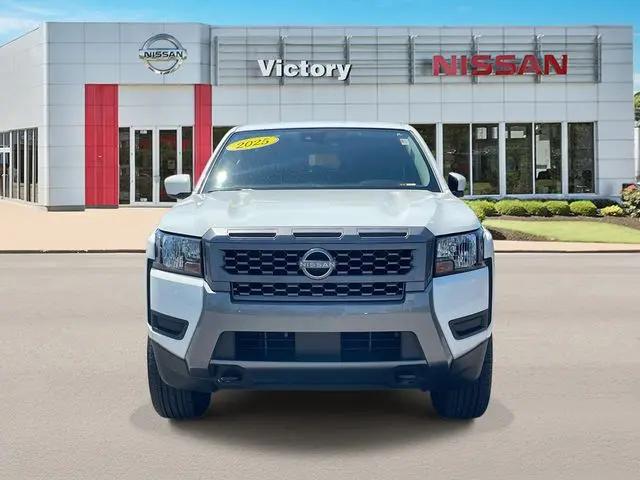 2025 Nissan Frontier Crew Cab SV 4x4