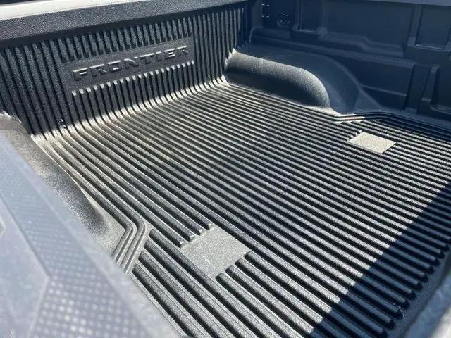 2025 Nissan Frontier Crew Cab SV 4x4