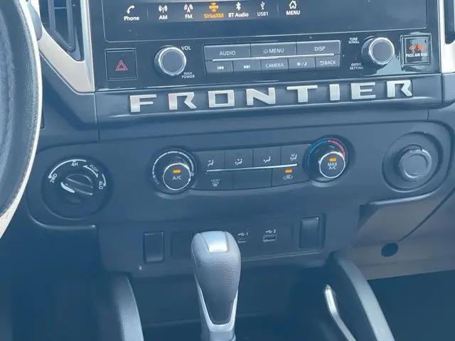2025 Nissan Frontier Crew Cab SV 4x4