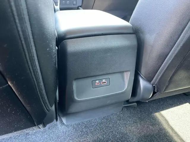2025 Nissan Frontier Crew Cab SV 4x4