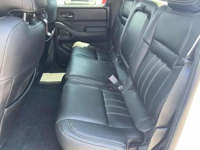 2025 Nissan Frontier Crew Cab SV 4x4