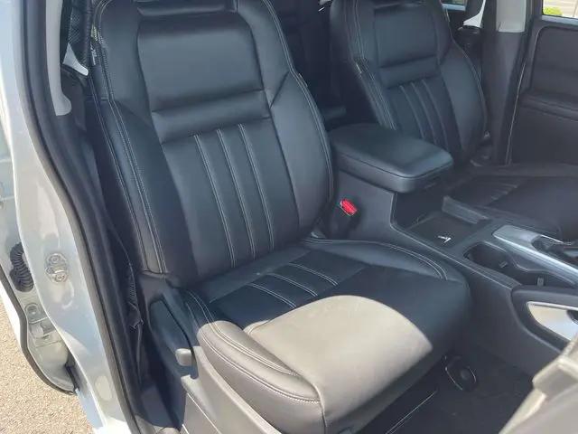 2025 Nissan Frontier Crew Cab SV 4x4