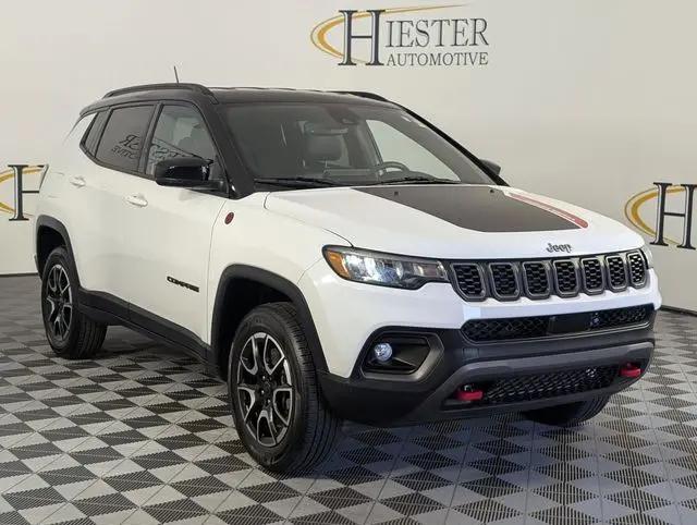 2025 Jeep Compass Trailhawk 4x4