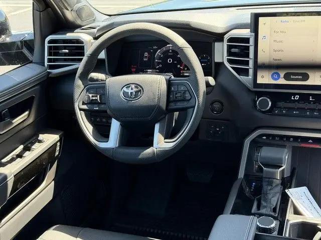 2026 Toyota Tundra Limited CrewMax 6.4' Bed