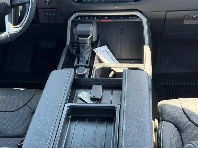 2026 Toyota Tundra Limited CrewMax 6.4' Bed