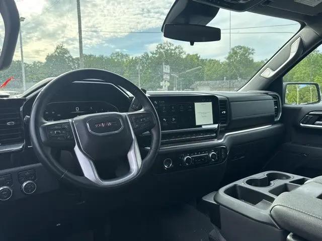 2024 GMC Sierra 1500 4WD Crew Cab Short Box Elevation with 3VL
