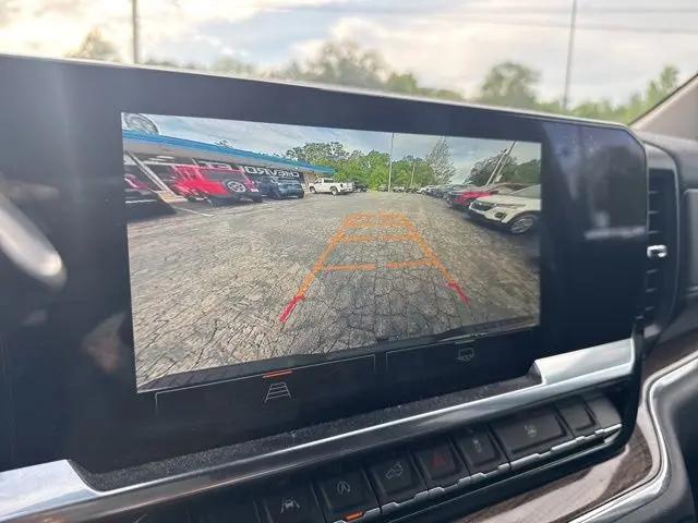 2024 GMC Sierra 1500 4WD Crew Cab Short Box Elevation with 3VL