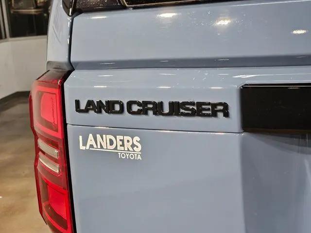 2025 Toyota Land Cruiser Base