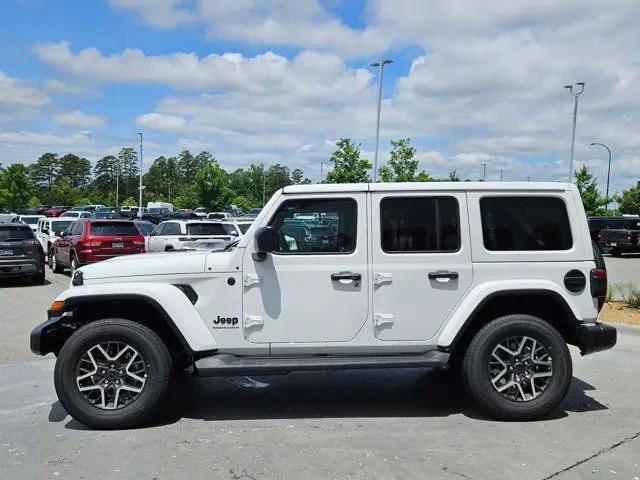 2026 Jeep Wrangler 4-Door Sahara 4x4