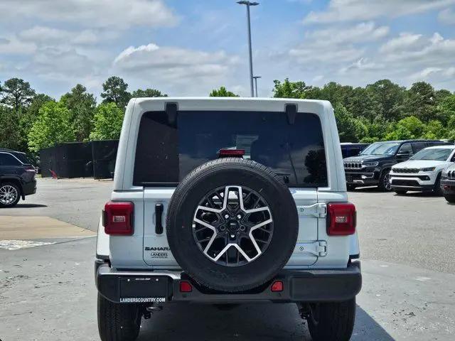 2026 Jeep Wrangler 4-Door Sahara 4x4