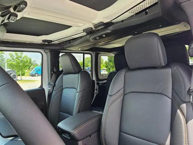 2026 Jeep Wrangler 4-Door Sahara 4x4