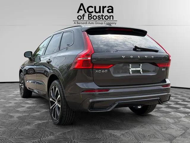2025 Volvo XC60 B5 Plus