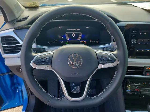 2026 Volkswagen Taos SE