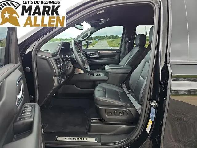 2023 Chevrolet Tahoe 4WD RST
